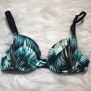 Victoria’s Secret PINK Lightly Lined Bra